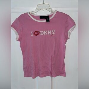 DKNY Jeans Pink “I ❤️ DKNY” Baby Tee Women’s XL Fitted Y2K Graphic Top